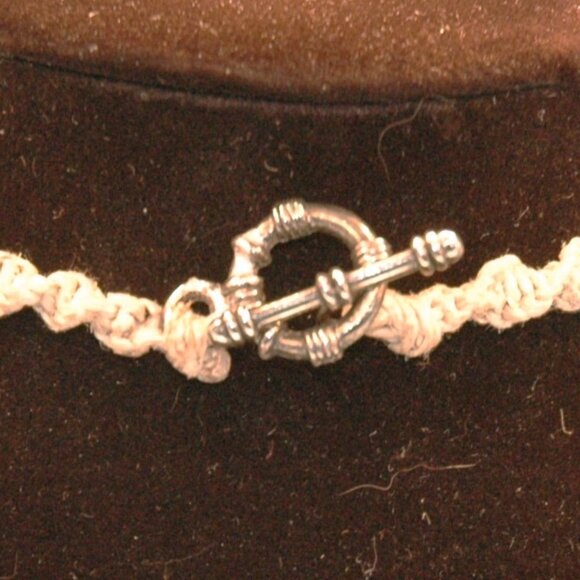 Red Tear Drop Faceted Agate with Red Accent Hearts on a Handmade Brown Hemp 15" - Picture 4 of 4